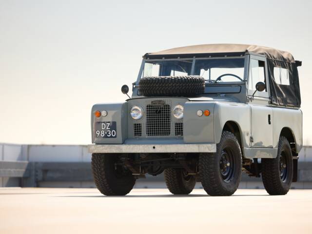 Land Rover 88