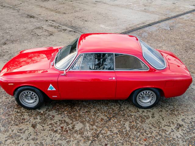 Alfa Romeo Giulia Sprint GTA