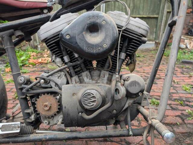 Harley-Davidson FXSTB