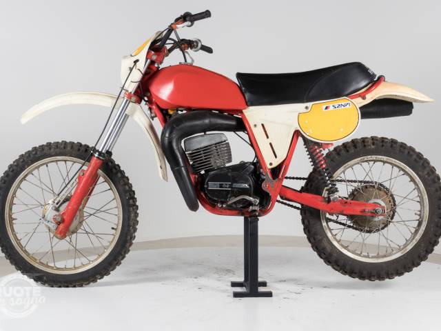 Afbeelding 1/9 van Puch DUMMY (1978)
