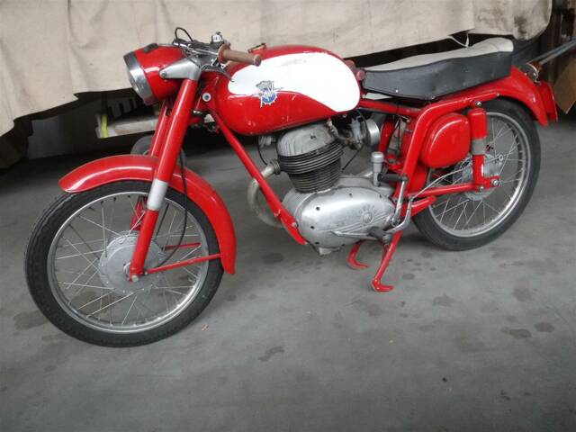 Bild 1/12 von MV Agusta DUMMY (1958)