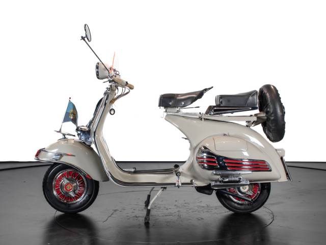 Image 1/33 of Piaggio DUMMY (1955)