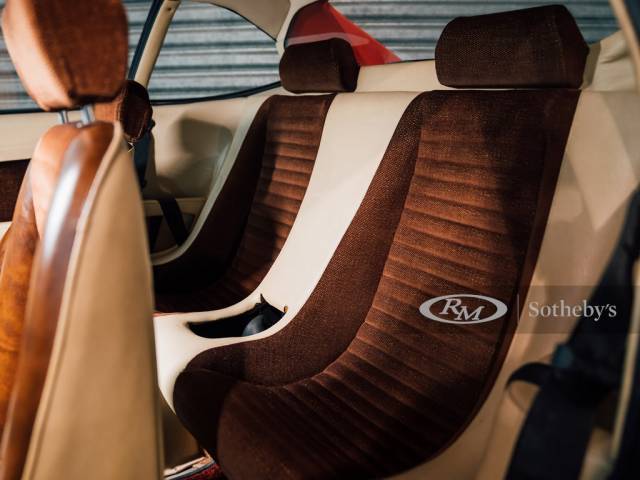 Ferrari Dino 208 GT4