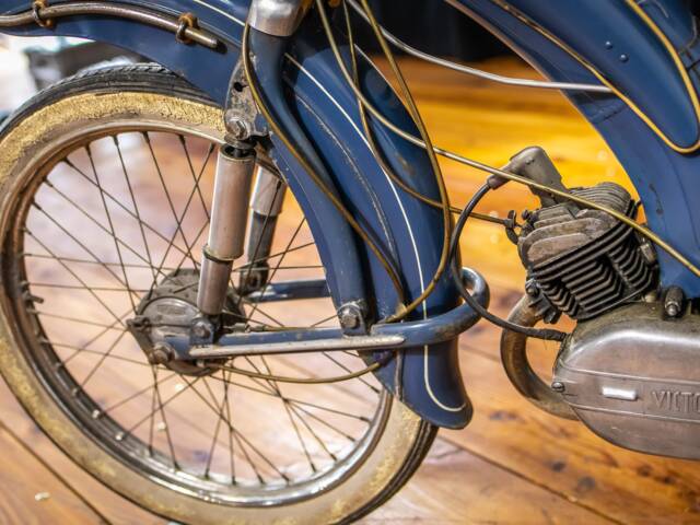 Victoria Vicky Luxus