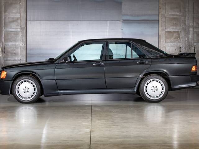 Mercedes-Benz 190 E 2.5-16