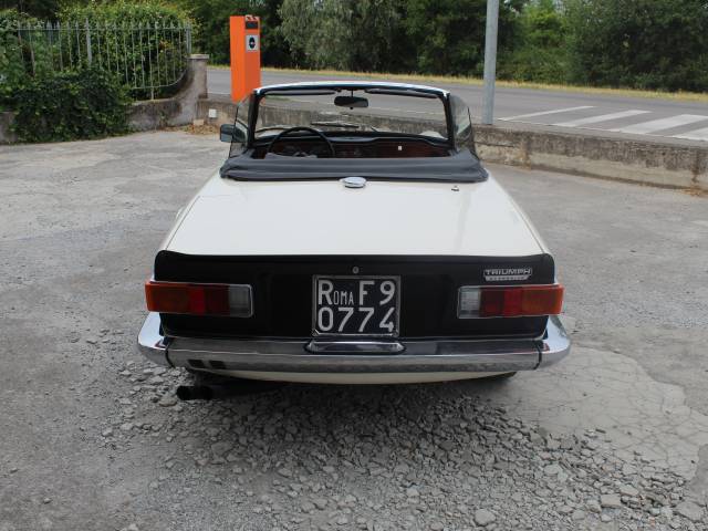 Triumph TR 6 PI