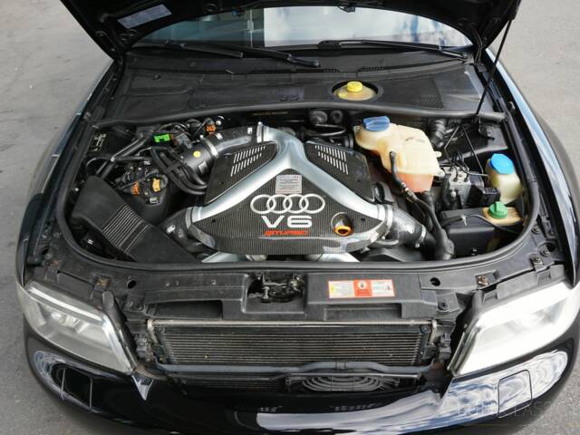 Audi RS4 Avant