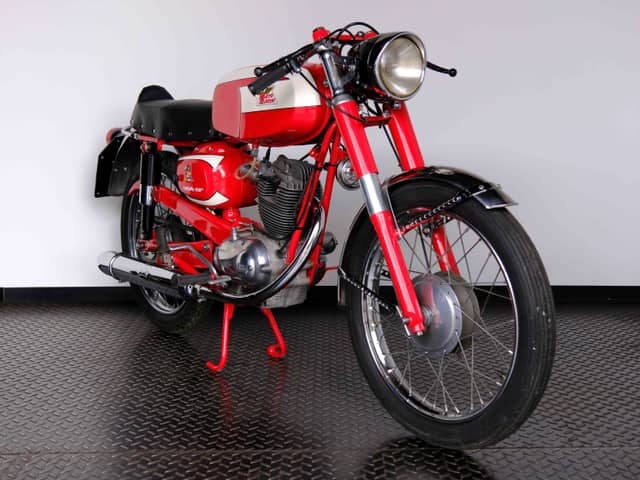 Moto Morini Corsaro 150