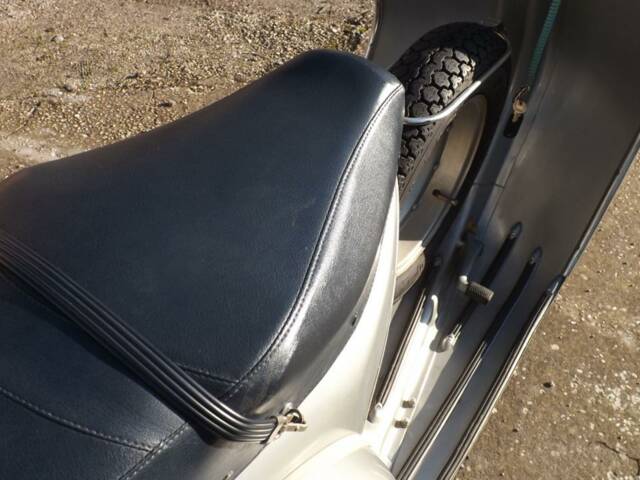 Piaggio Vespa 150 GS