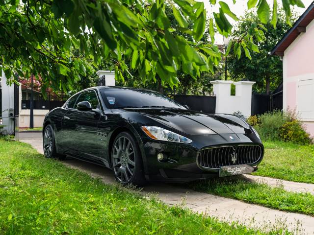 Image 1/48 of Maserati GranTurismo 4.2 (2010)