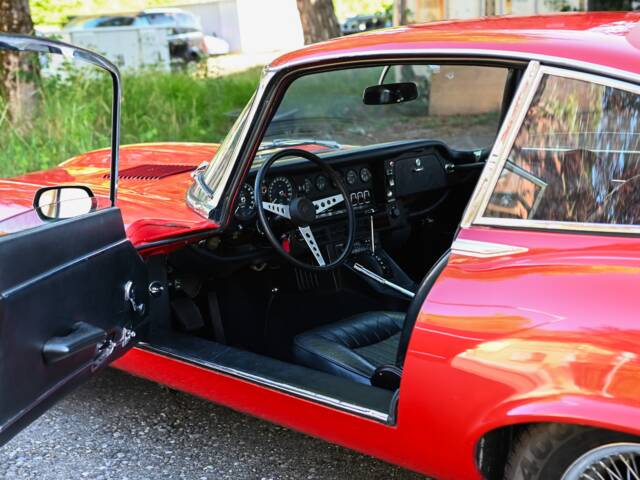 Jaguar E-Type V12 (2+2)