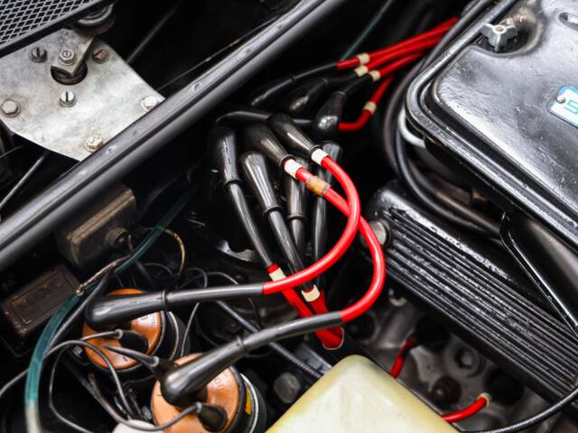 Alfa Romeo Montreal