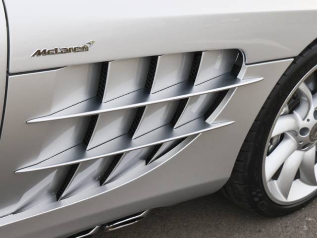 Mercedes-Benz SLR McLaren
