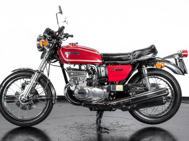 Image 1/24 de Suzuki DUMMY (1980)