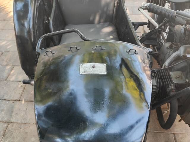 BMW R 12