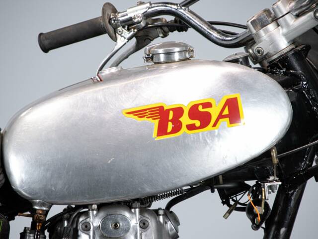 BSA B50