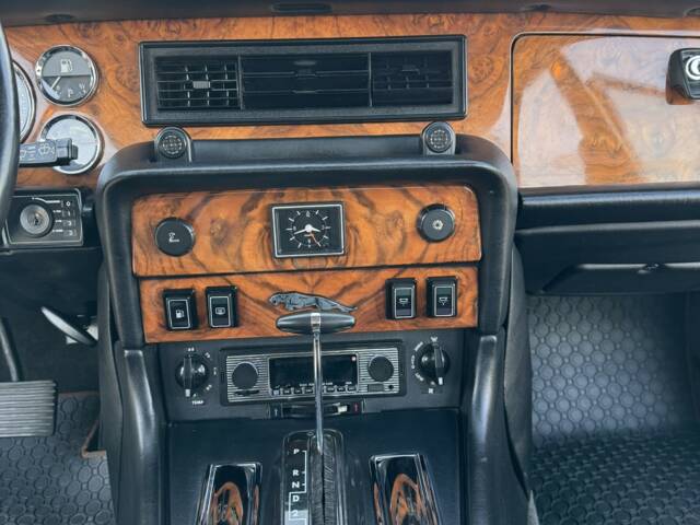Jaguar Sovereign H.E. V12
