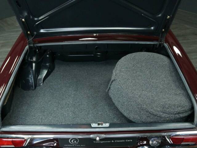 Mercedes-Benz 280 SL