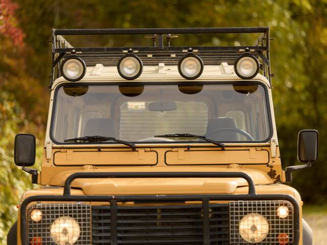 Land Rover 110