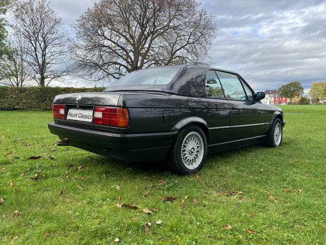 BMW 318i