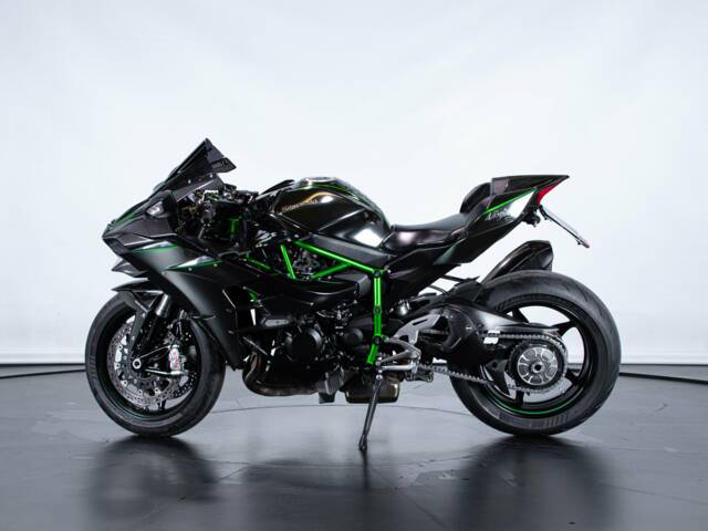 Image 1/50 de Kawasaki DUMMY (2018)