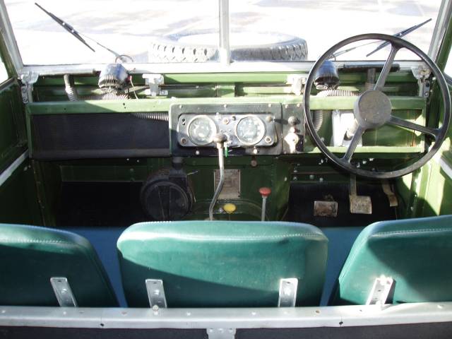 Land Rover 86