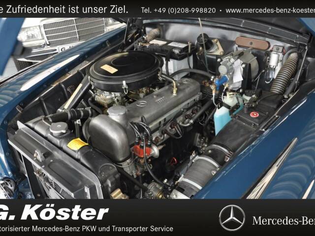 Mercedes-Benz 220 S Cabriolet