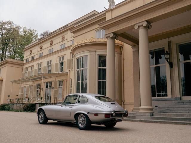 Jaguar E-Type V12 (2+2)