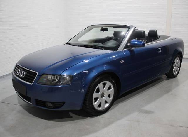 Image 1/9 of Audi A4 2.4 V6 (2002)