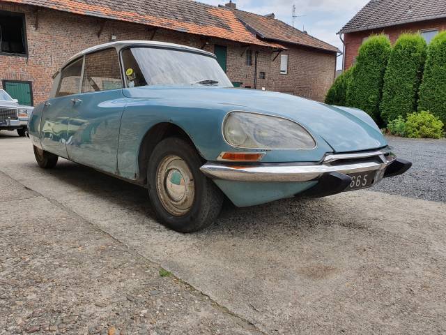Bild 1/76 von Citroën ID 19 (1967)