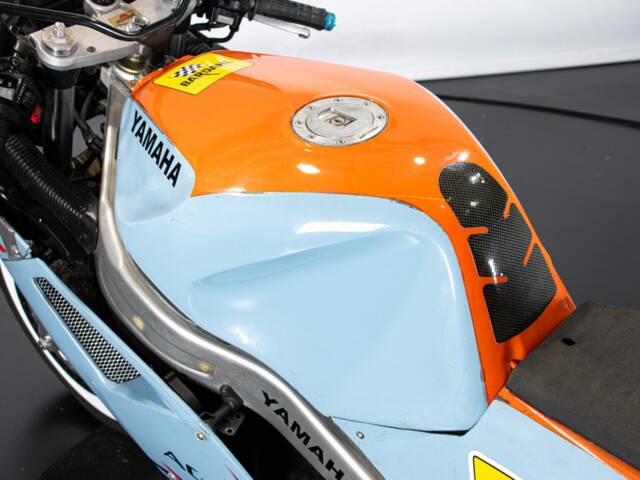 Yamaha FZR 1000 Genesis
