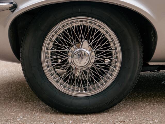 Jaguar E-Type V12 (2+2)