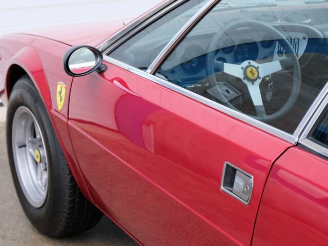 Ferrari Dino 308 GT4