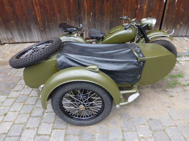 Dnepr K 750