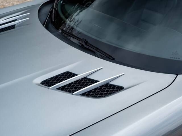 Mercedes-Benz SLS AMG