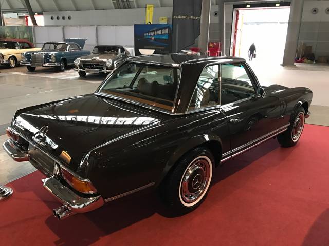 Mercedes-Benz 280 SL