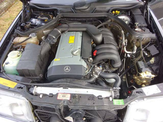 Mercedes-Benz 320 CE