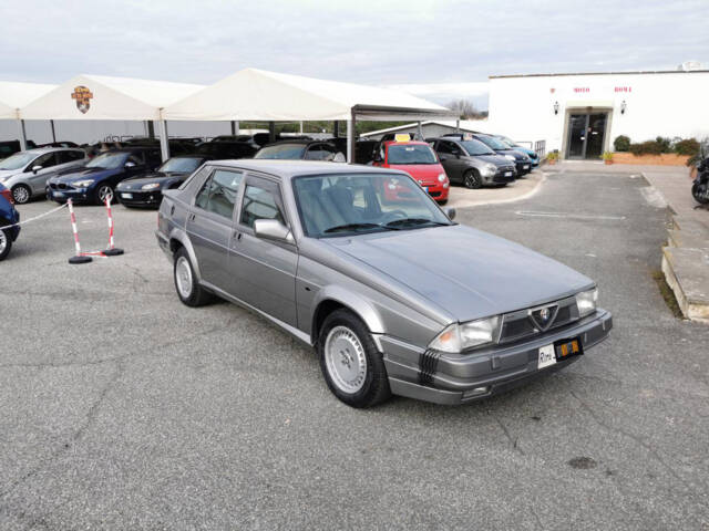 Alfa Romeo 75 1.8 Turbo