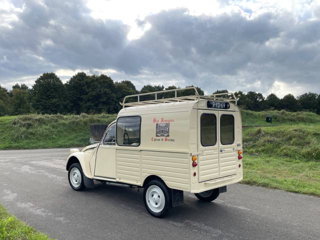 Image 1/13 of Citroën AK 400 (1976)