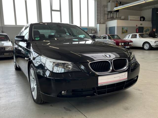 BMW 530i