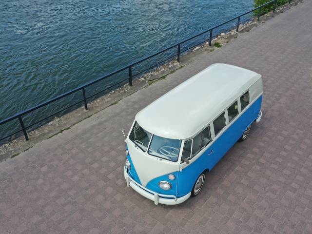 Volkswagen T1 minibus