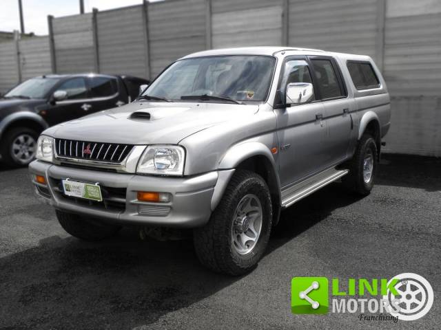 Image 1/13 of Mitsubishi L200 (2000)