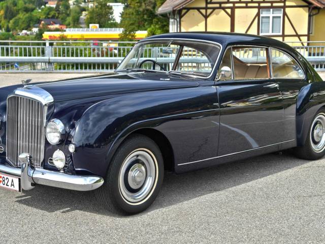 Image 1/50 de Bentley S 1 Continental (1956)