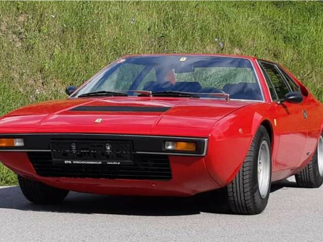 Image 1/9 of Ferrari 208 GT4 (1976)