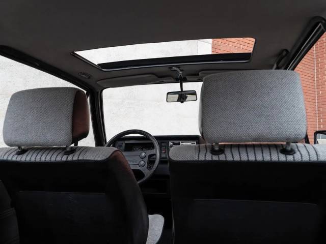 Volkswagen Golf Mk I GTD 1.6