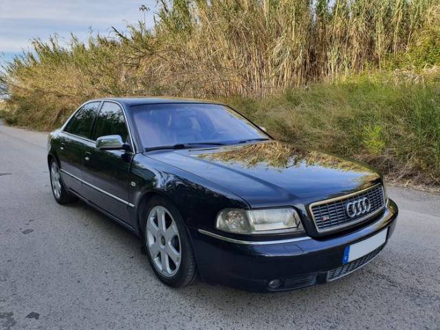 Bild 1/2 von Audi S8 (1999)