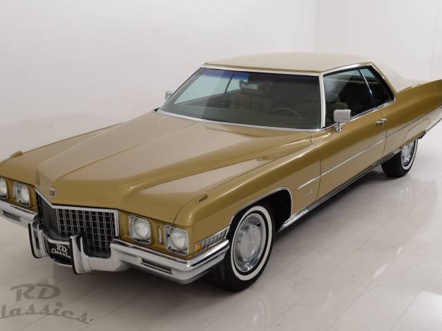 Image 1/32 of Cadillac Coupe DeVille (1971)