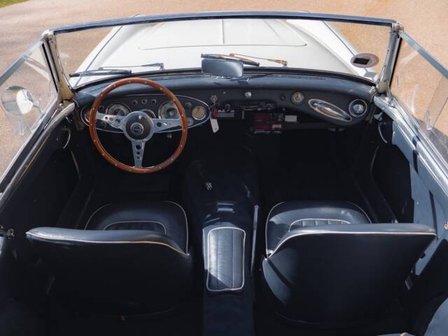 Austin-Healey 100/6 (BN4)