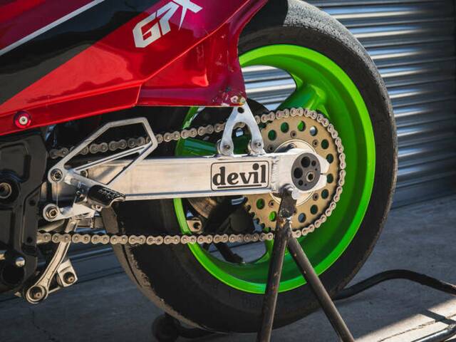 Kawasaki GPX 750R
