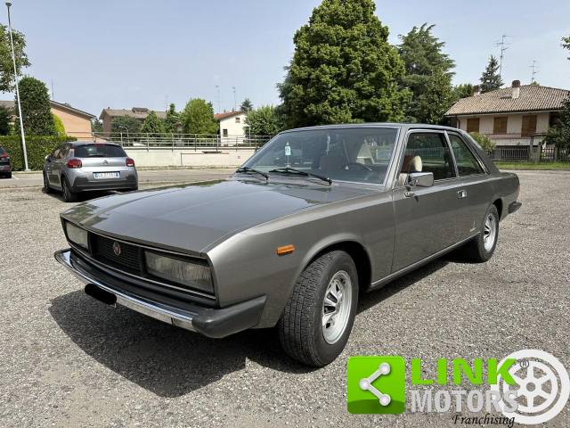 Image 1/10 of FIAT 130 Coupe (1972)